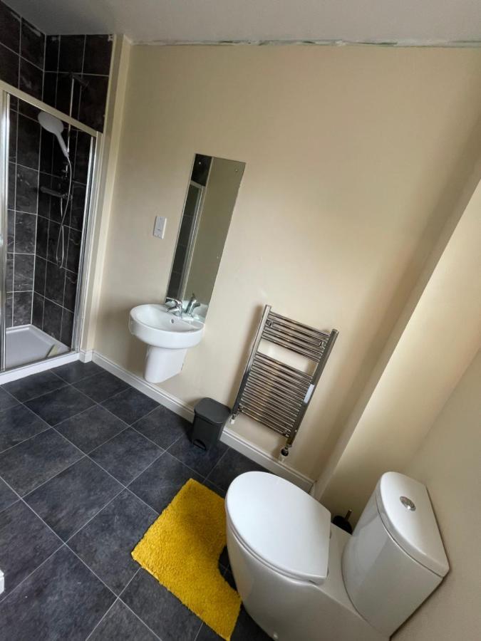 Holiday Home In Cardiff. Sleeps 6 Kültér fotó