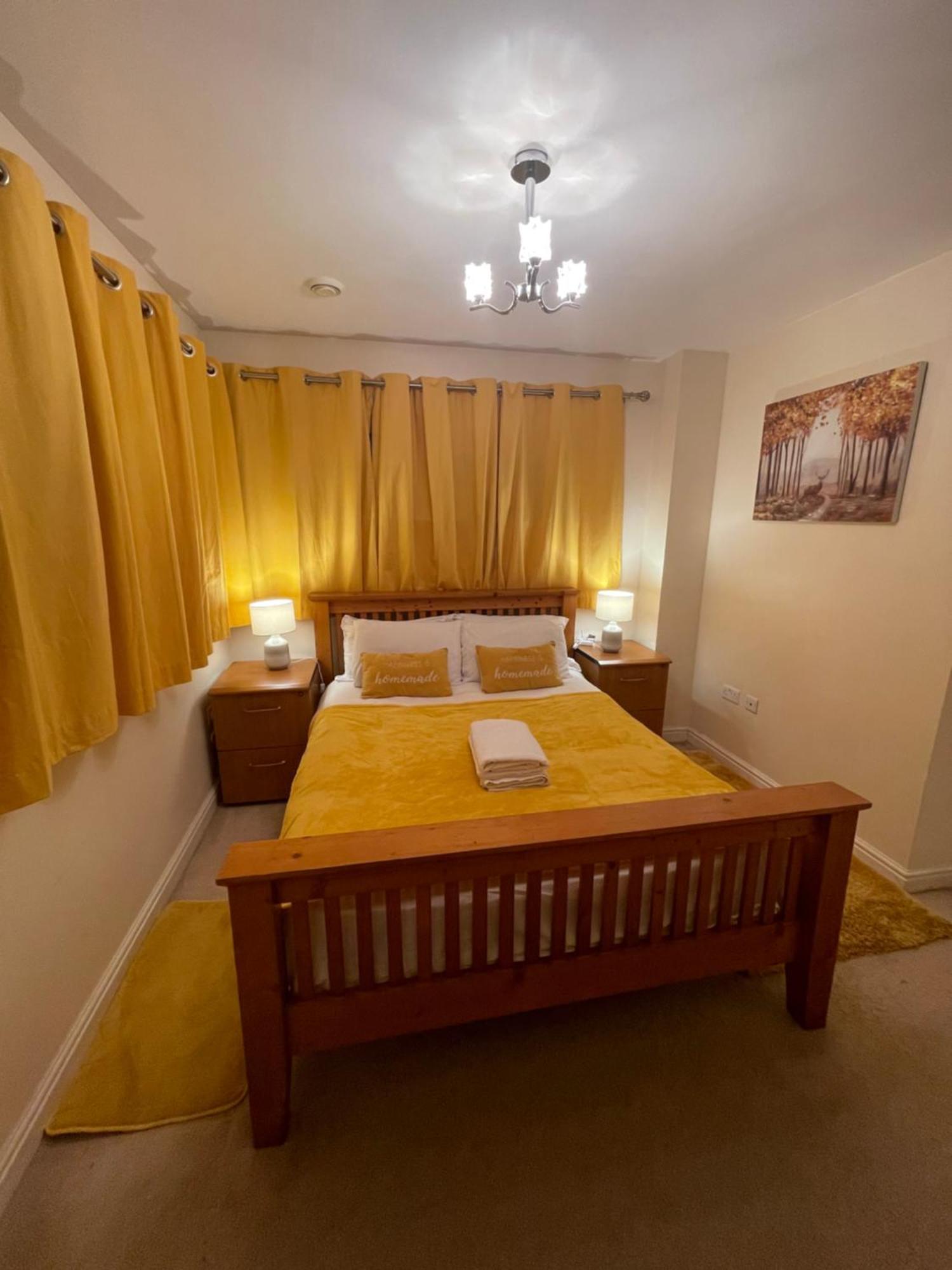 Holiday Home In Cardiff. Sleeps 6 Kültér fotó