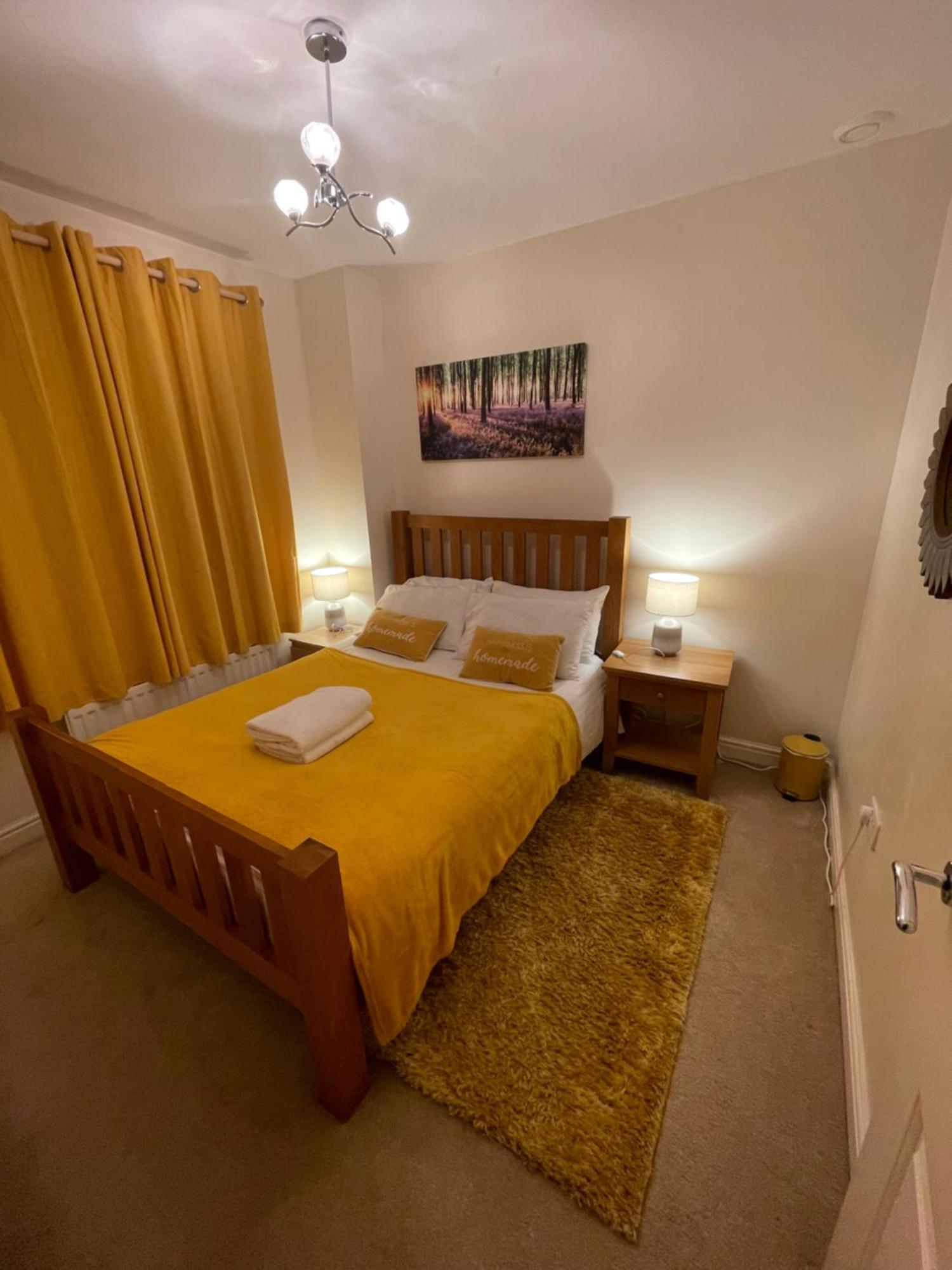 Holiday Home In Cardiff. Sleeps 6 Kültér fotó