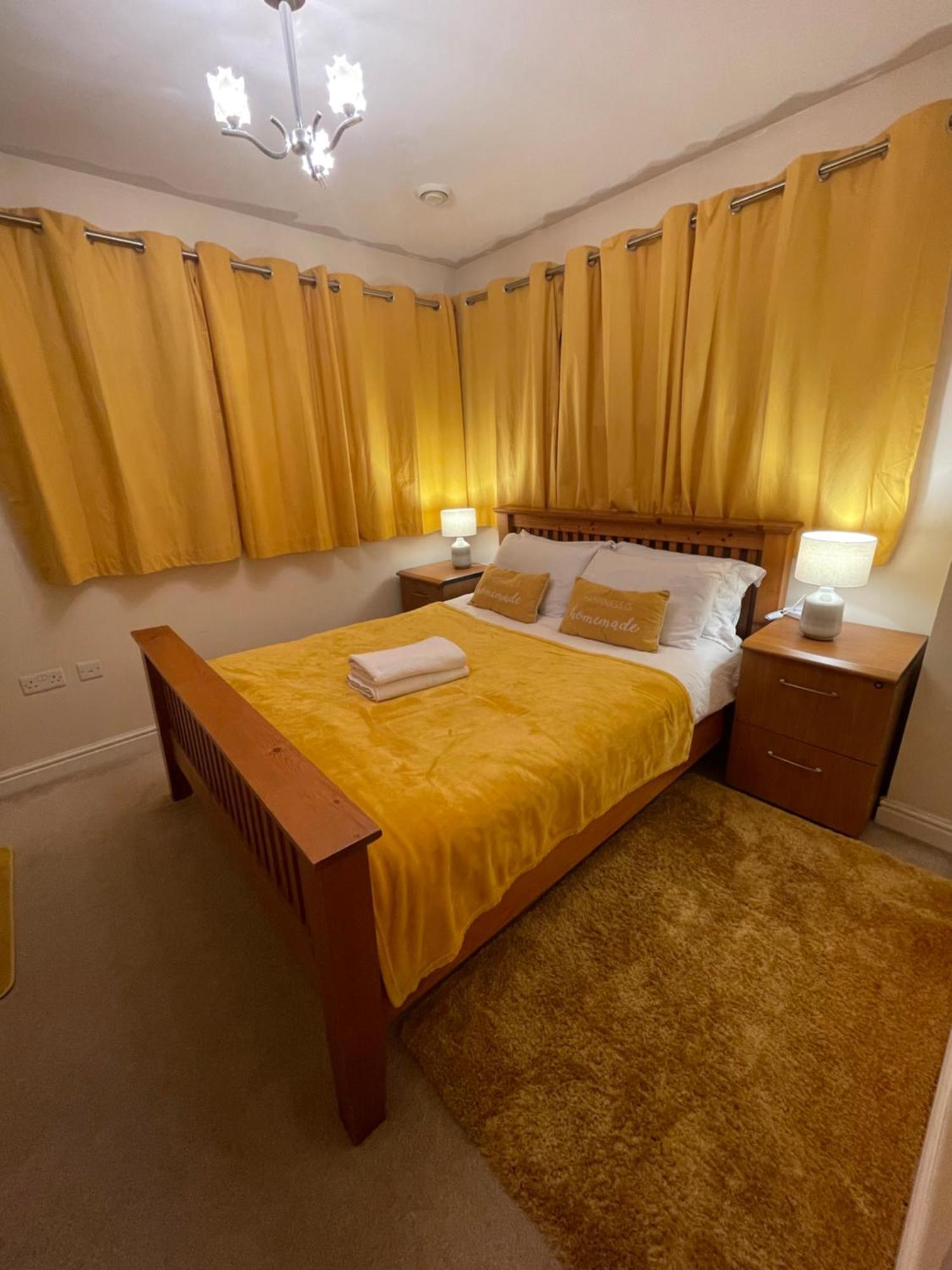 Holiday Home In Cardiff. Sleeps 6 Kültér fotó